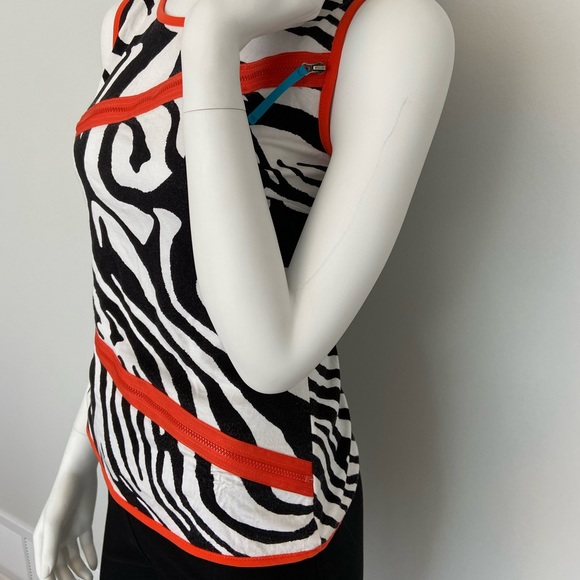 Zebra Printed Sleeveless Funky Top Small - Picture 3 of 14
